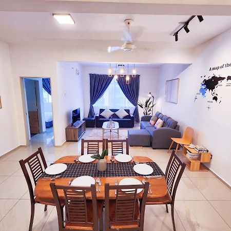 Klia Ehsan Residence Sepang Nilai Greenery 8 Pax Air-Con Buitenkant foto