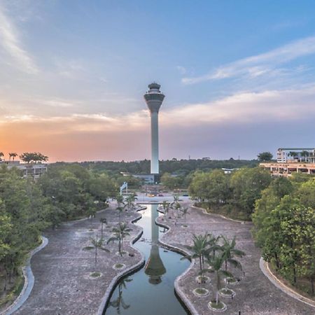 Klia Ehsan Residence Sepang Nilai Greenery 8 Pax Air-Con Buitenkant foto